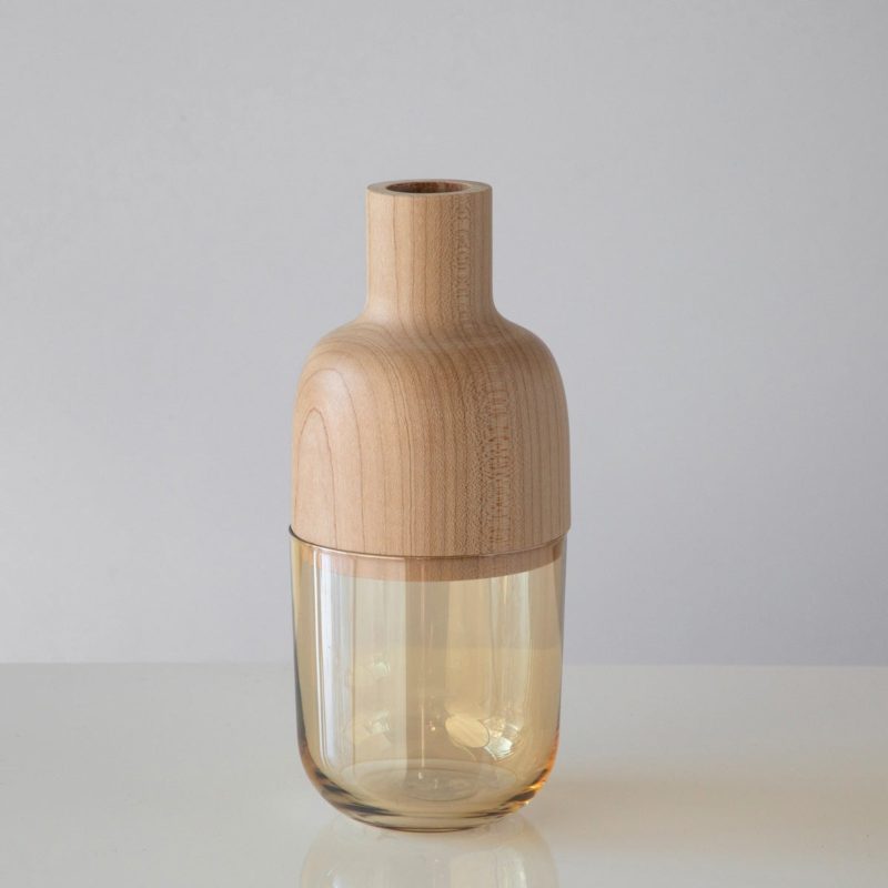 Greta Vase Maple