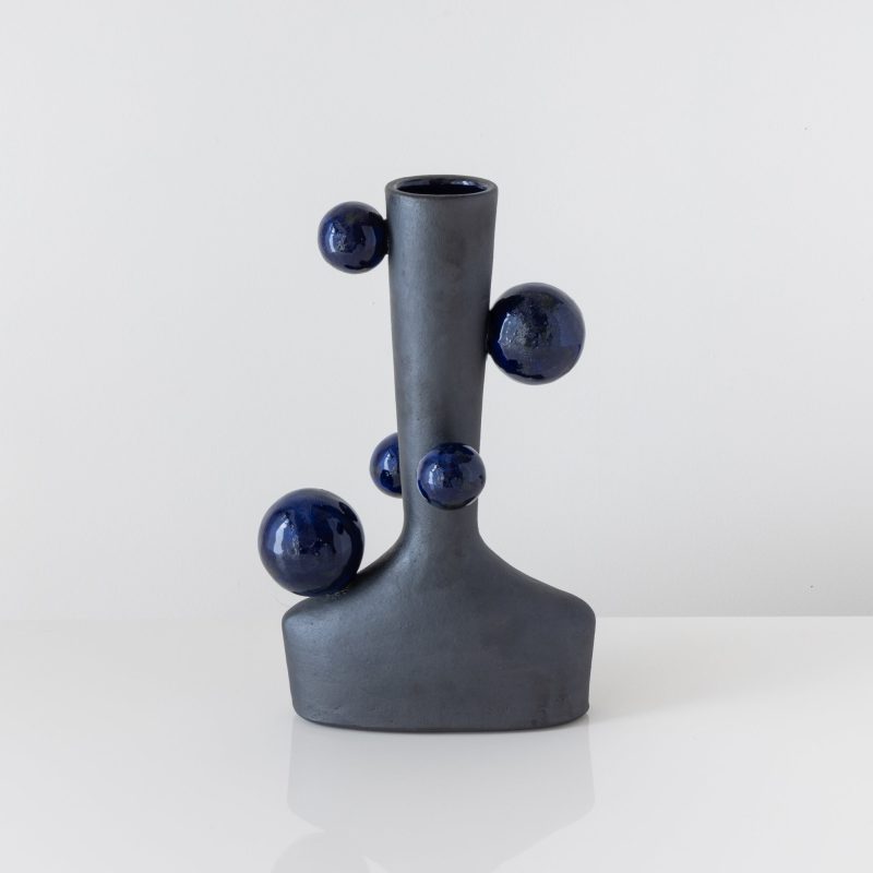 Robbie Heidinger matte black orbit vase 1