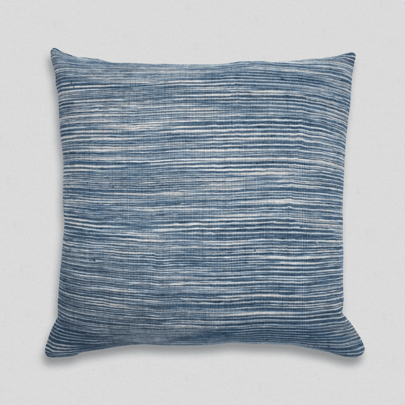 Stripes pillow ac08758a 9e89 48b9 9ca5 2c3c5d4259b1