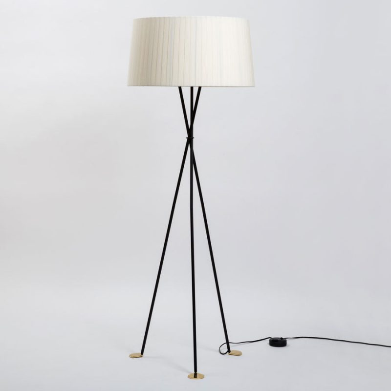 Tripode Floor Lamp Web