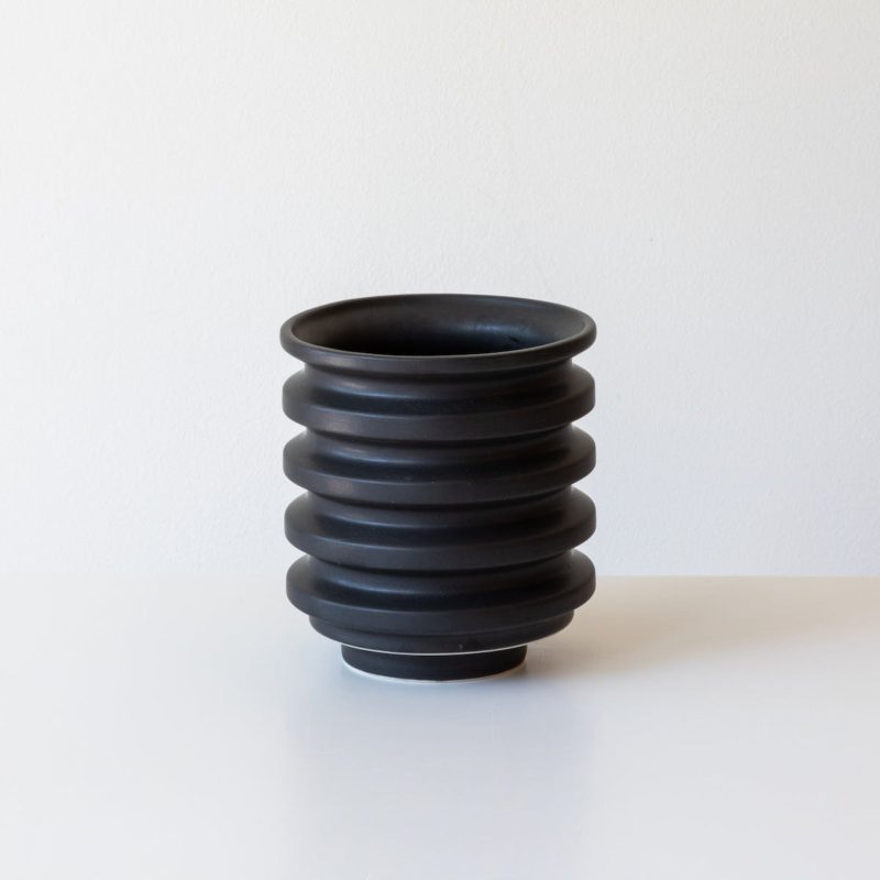 ribbed planter black short